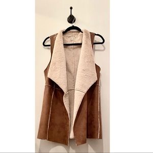 Knox Rose Brown Faux Shearling Vest